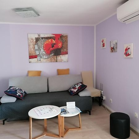 Apartment Lukas Galileo Izuzetan Makarska Exterior photo
